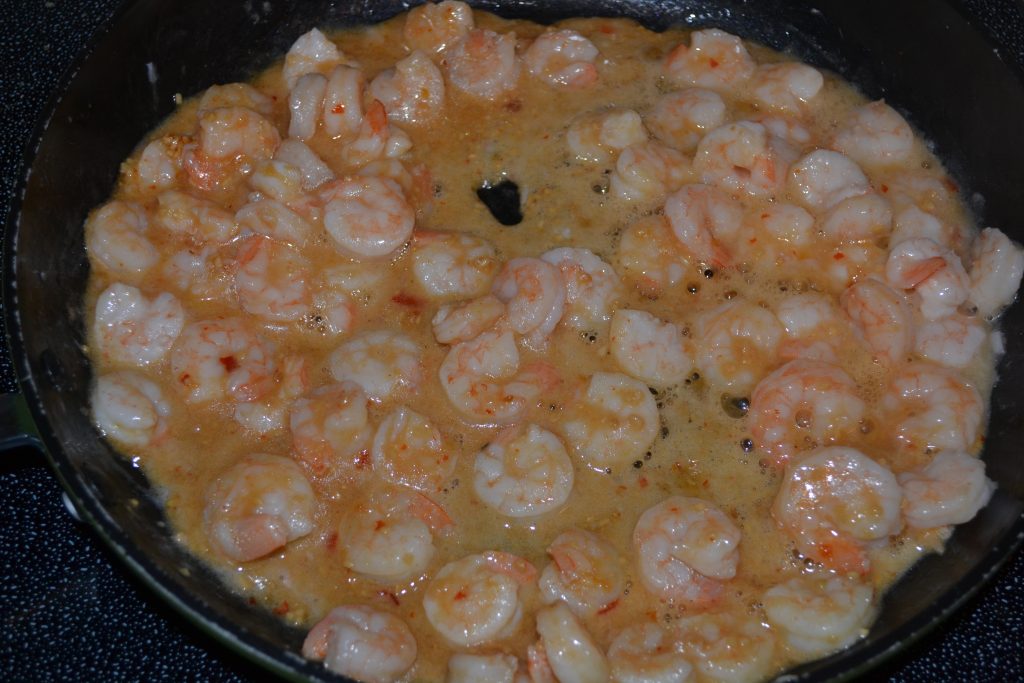 garlic shrimp stir fry with a kick