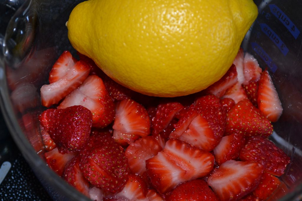 breakfast cake strawberry lemon