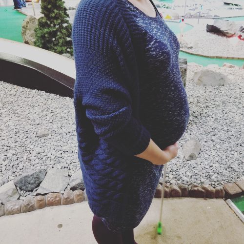 25 weeks pregnant bumpdate