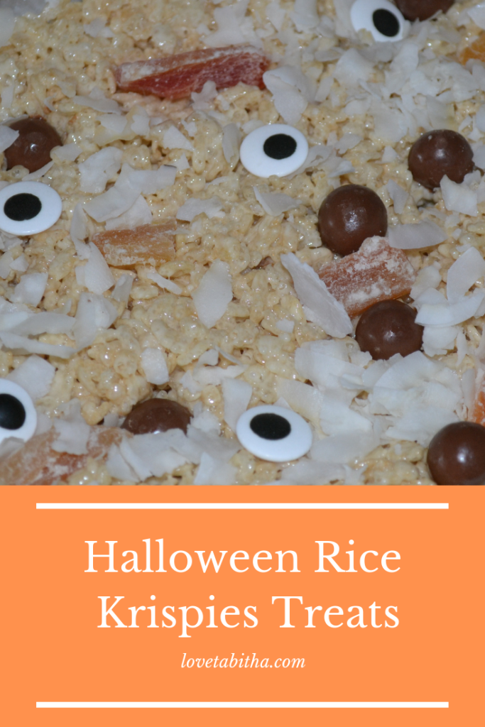 Rice Krispies Treats are always a favorite! Make these gross Halloween inspired ones this season.