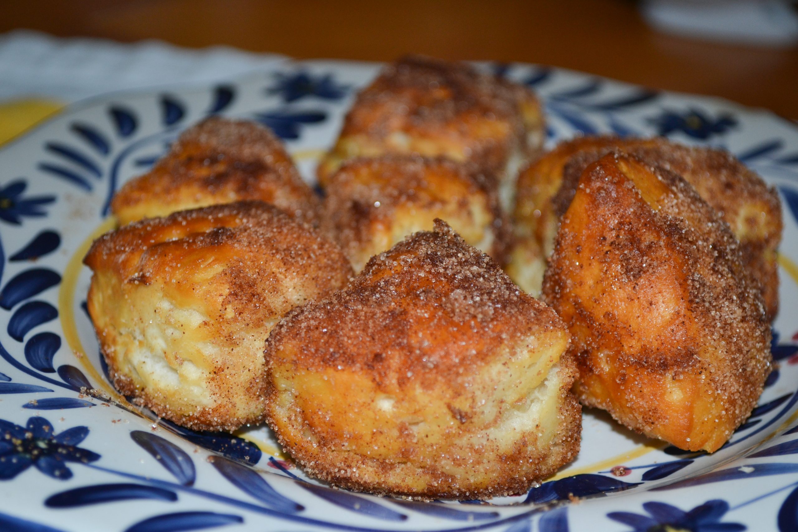 Tasty, easy and quick Air Fryer Donut Holes!
