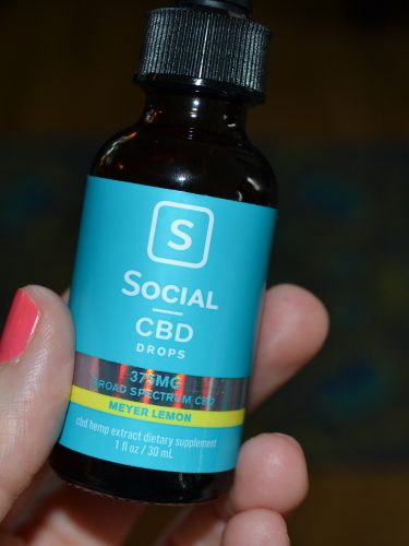 Relaxed Me With Social CBD Broad Spectrum Drops #Giveaway
