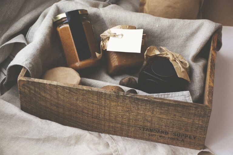 30 Homemade Christmas Gifts People Will Actually Want